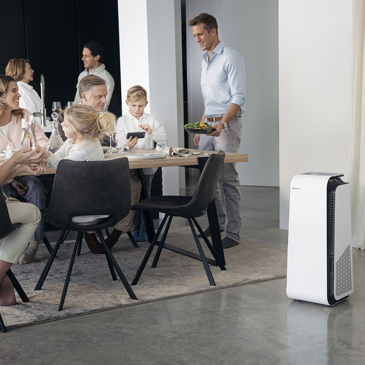 16275-v1-Blueair-Luftreiniger-HealthProtect-lifestyle-03-luftreiniger.jpg